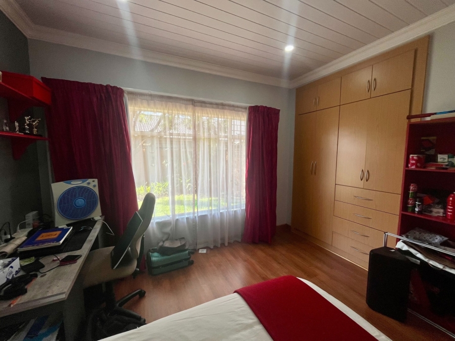 3 Bedroom Property for Sale in Flamwood North West